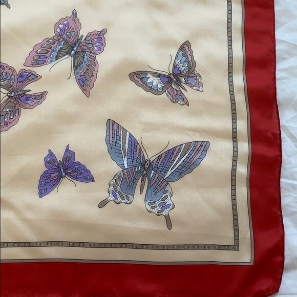 Cream Red silk delicate butterfly design scarf - Picture 1 of 12